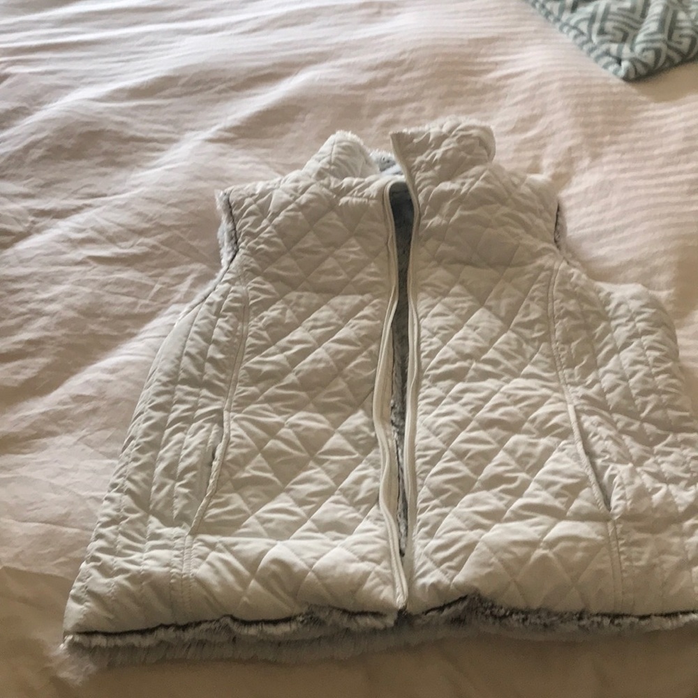 Reversible waist coat